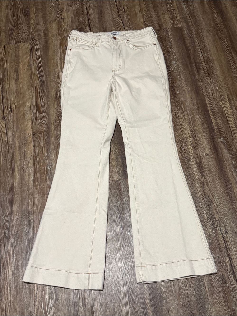 Wrangler Retro High Rise Trouser Jeans Women's 30 Bootcut in Cream Wash Denim